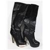 Image 1 : WOMENS SIZE 9 BLACK BOOTS
