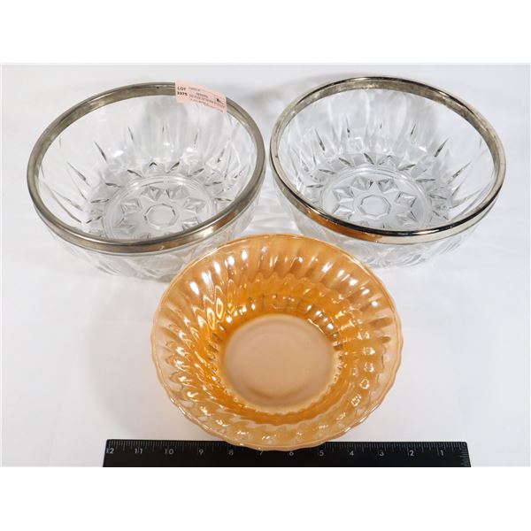 MATCHING PAIR OF MADE IN ITALY HEAVY GLASS BOWLS