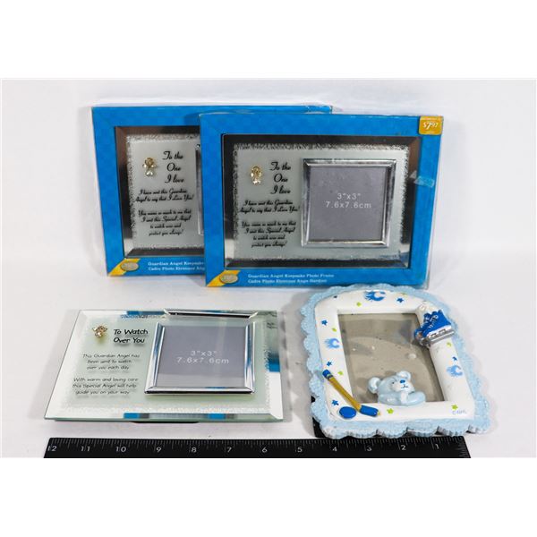 LOT OF WHOLESOME NOVELTY PICTURE FRAMES