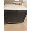 Image 4 : Lot of 3 Base Cabinets total length 81 inches