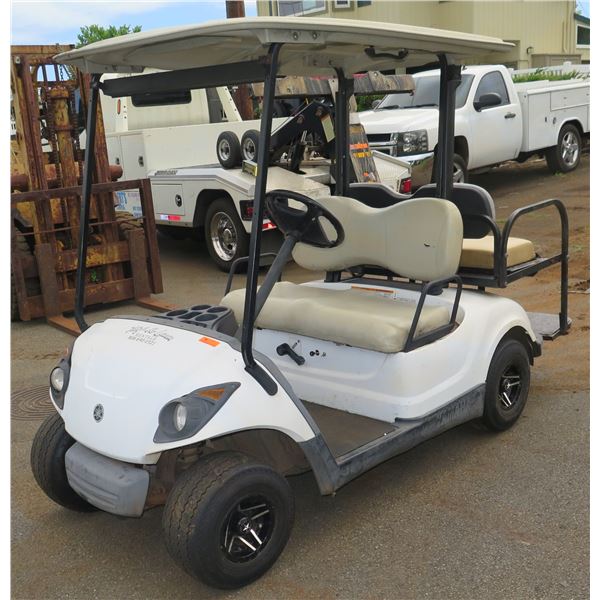(KAILUA) Yamaha 4-Seat Golf Cart, Inoperable