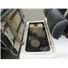 Image 11 : (KAILUA) Yamaha 6-Seat Golf Cart, Inoperable