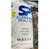 Image 2 : 3 - 113L BAGS OF SUPREME PERLITE & 5 - 56.6L BAGS OF REXIUS ORCHID BARK