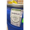 Image 2 : 200L OF SHYIELD CONCENTRATE ONE STEP DISINFECTANT CLEANER WITH A HAND PUMP ON A ULINE 24" DIAMETER
