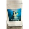 Image 2 : 6 GALLON JUG OF GROWTH SCIENCE HUMIC TONIC