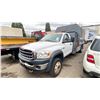 Image 1 : 2008 STERLING BULLET, TURBO DIESEL, 2DR DUMP TRUCK,  WHITE VIN 3F6WK66A18G351031