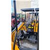 Image 2 : MIVA VA15 2024 YELLOW 13.5 HP GAS POWERED RUBBER TRACK MINI EXCAVATOR WITH ATTACHED