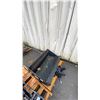 Image 2 : GIYI INDUSTRIAL 5T HYDRAULIC TILT BUCKET ( 34"W )