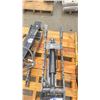 Image 2 : GIYI INDUSTRIAL HYDRAULIC MINI EXCAVATOR 3T HYDRAULIC THUMB CLAMP