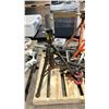 Image 3 : PALLET OF ASSORTED V HEAD PIPE STANDS INCLUDING RIDGID & FOLDING PIPE/MATERIAL JACK STANDS