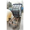 Image 2 : MOBILE 5'H PLASTIC RUBBERMAID WASTE RECEPTACLE