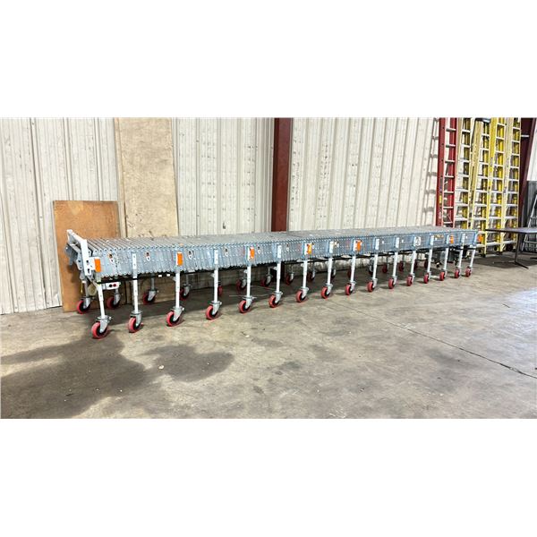 COMMERCIAL 40'L ROACH POWERED FLEXIBLE LOADING/UNLOADING CONVEYOR SYSTEM