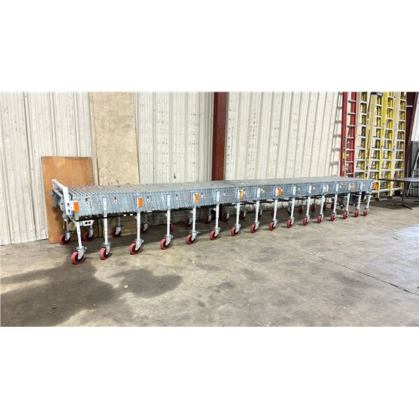 COMMERCIAL 40'L ROACH POWERED FLEXIBLE LOADING/UNLOADING CONVEYOR SYSTEM