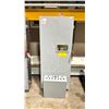 Image 1 : EATON HEAVY DUTY SAFETY SWITCH WITH A COMMERCIAL ELECTRICAL ENCLOSURE