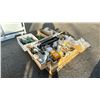 Image 8 : 4 PALLETS OF COMMERCIAL MOWER PARTS FOR NEW HOLLAND TRACTOR