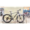 Image 2 : BLACK NO NAME 11 SPEED FRONT SUSPENSION MOUNTAIN BIKE FAT TIRES FULL DISC BRAKES *NO KICKSTAND*