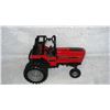 Image 1 : International Metal Tractor approx. 11 inches long