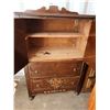 Image 3 : Vintage dresser wardrobe - 30.5"W x 20"D x 44"H