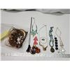 Image 1 : Collection of costume jewelry - assorted