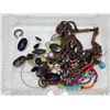 Image 6 : Collection of costume jewelry - assorted