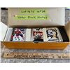 Image 1 : Upper Deck hockey. Mixed years lot of 500+ cards.