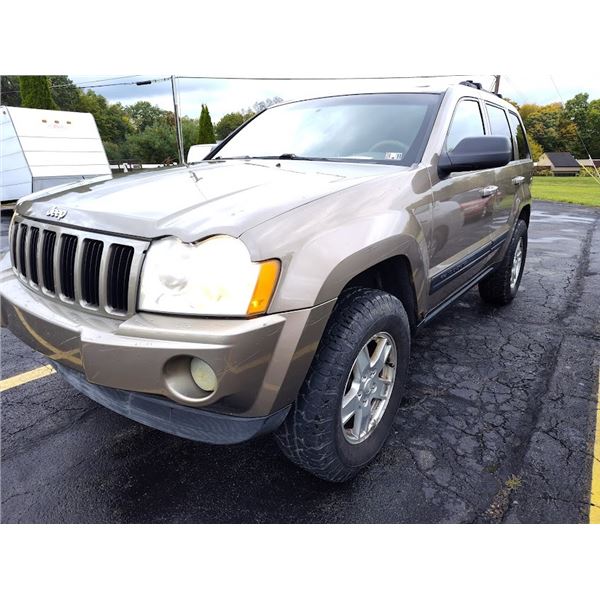 2006 JEEP LAREDO 4 X 4 SUV