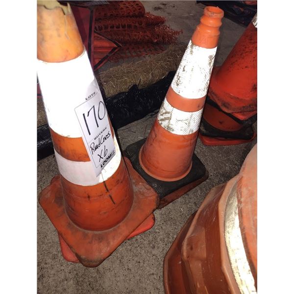 TRAFFIC CONTROL SAFETY CONES