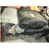 Image 2 : CONCRETE BLANKETS S/9