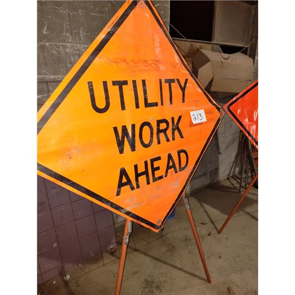 TRAFFIC CONTROL UTILITY WORK AHEAD SIGN