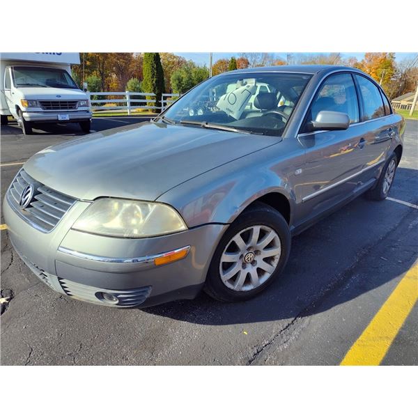 2003 VOLKSWAGEN PASSAT