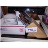 Image 1 : CORNINGWARE & KNIFE BLOCK LOT