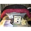 Image 5 : LOT OF HOME ITEMS