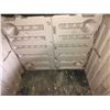 Image 3 : RUBBERMAID SHORT UPRIGHT OUTDOOR STORAGE UNIT