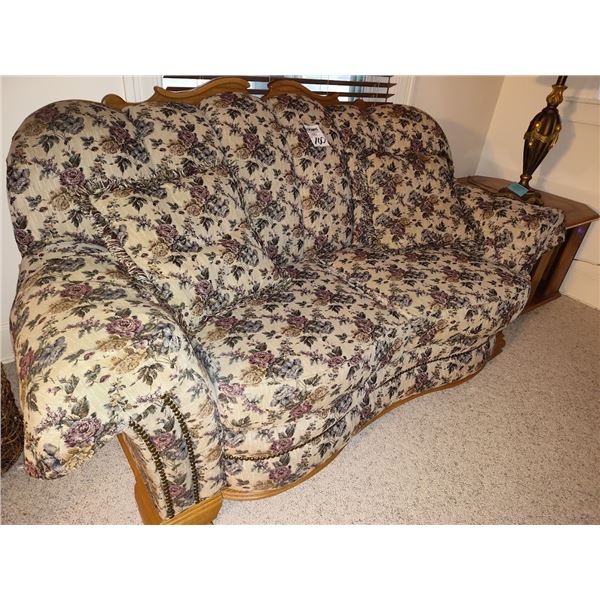 LIKE NEW SCHWEIGER SOFA