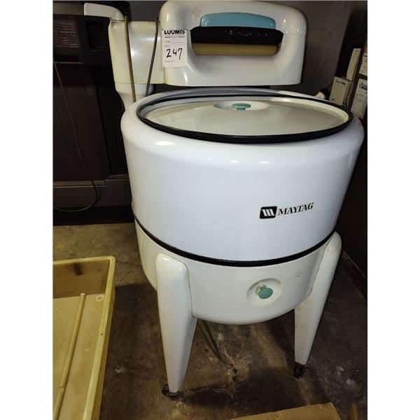 LIKE NEW MAYTAG 1940"S WRINGER WASHER