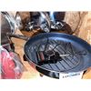 Image 2 : LIKE NEW KITCHEN APPLIANCES & COOKWARE