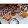 Image 4 : SET OF 12 LONGABERGER BASKET COLLECTION