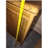 Image 5 : OAK GLASS DOOR STAND