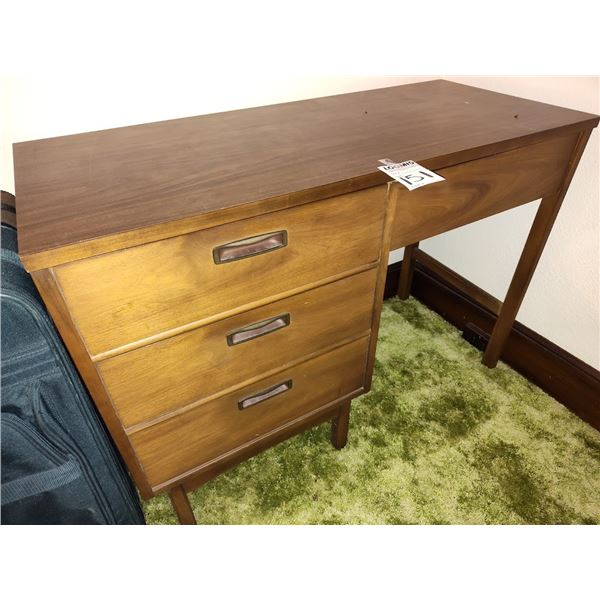 TURN OF THE CENTURY WOODEN STUDENT DESK