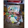 Image 3 : LARGE COLLECTION OF VINTAGE GAMES