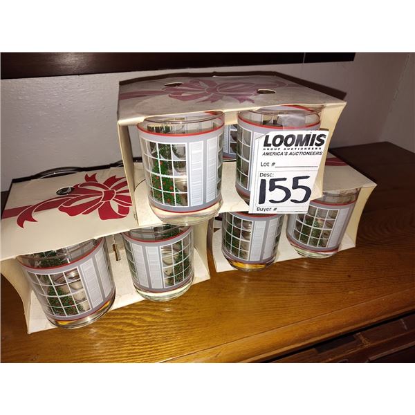VINTAGE WEIGHTED BOTTOM CHRISTMAS GLASSES-SET OF 12