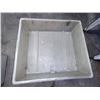 Image 2 : DRAIN BIN RESIN