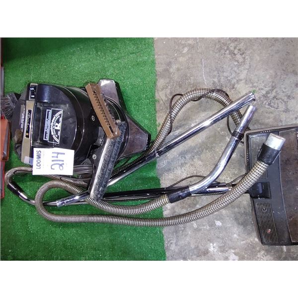 RAINBOW BARRELL SWEEPER & POWER HEAD W/ ATTACHMENTS