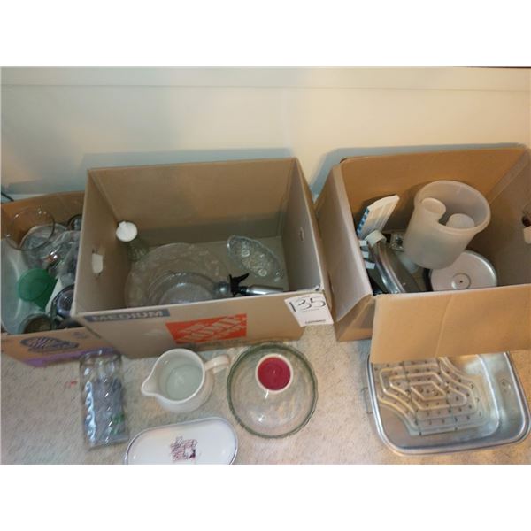 ASSORTED KITCHENWARE INCLUDING LONGABERGER POTTERY ITEMS