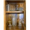 Image 2 : ASSORTED GLASSWARE AND DISHWARE