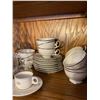 Image 5 : ASSORTED GLASSWARE AND DISHWARE
