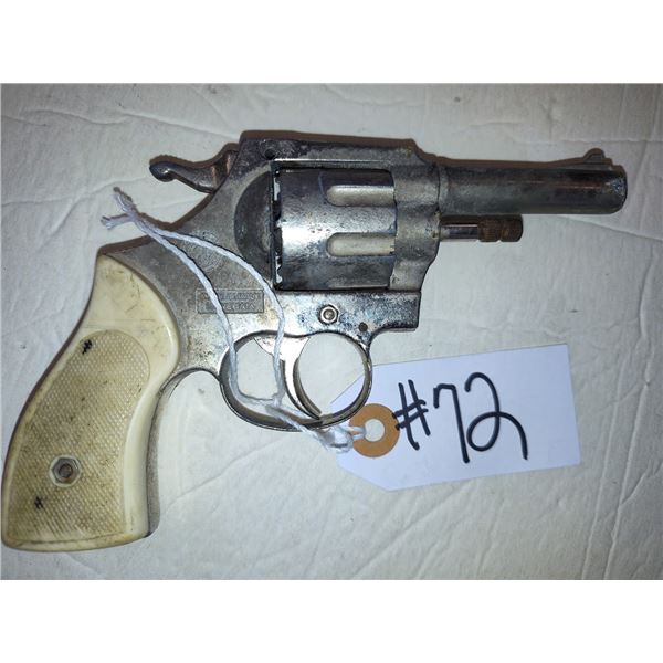 Mondial Mod. 999 .22 Cal 8 Shot Cap Gun