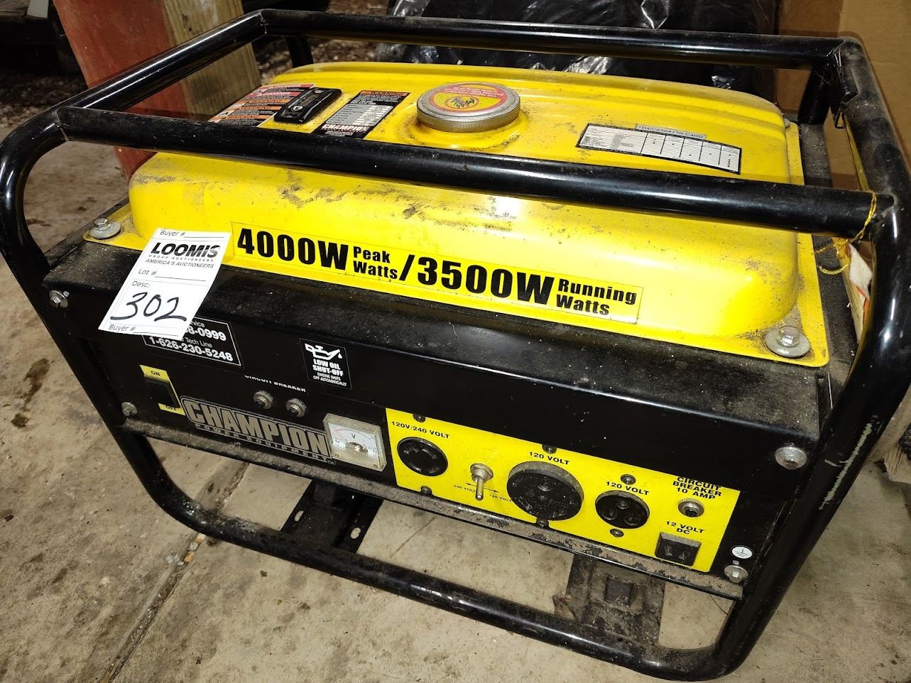 CHAMPION 4000W GENERATOR 120V-240V GAS POWER