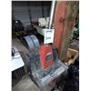 Image 1 : TORO POWER SHOVEL WORKS