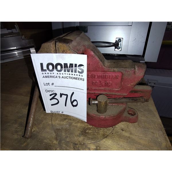 USA SWIVEL VISE